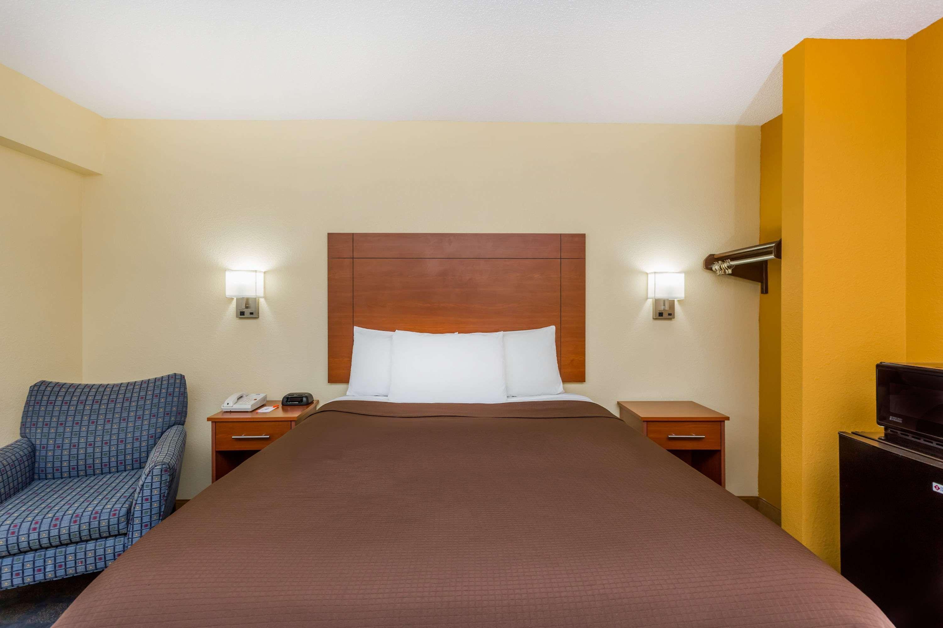 Howard Johnson By Wyndham Spartanburg Expo Center Luaran gambar